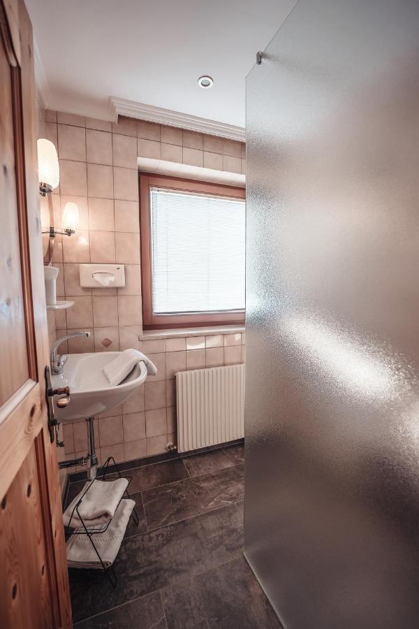 فندق Schwaiger Breitenbach am Inn المظهر الخارجي الصورة